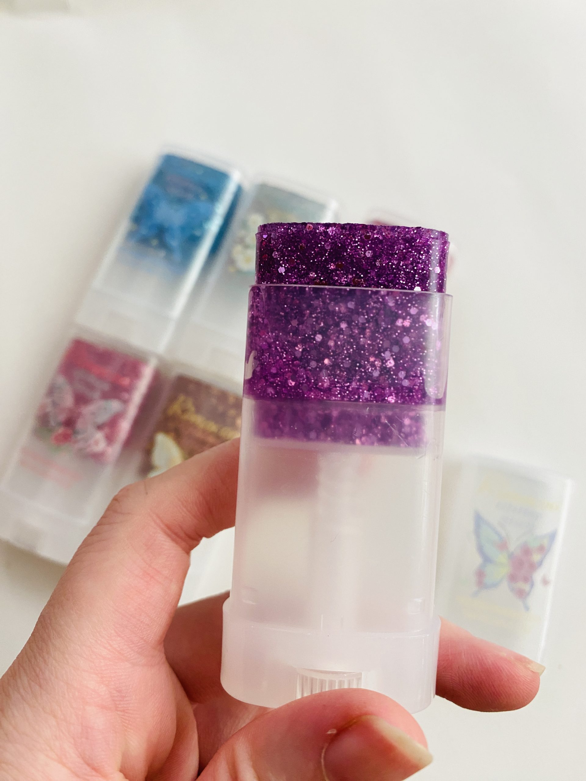 گلیتر استیکی ریمیکو