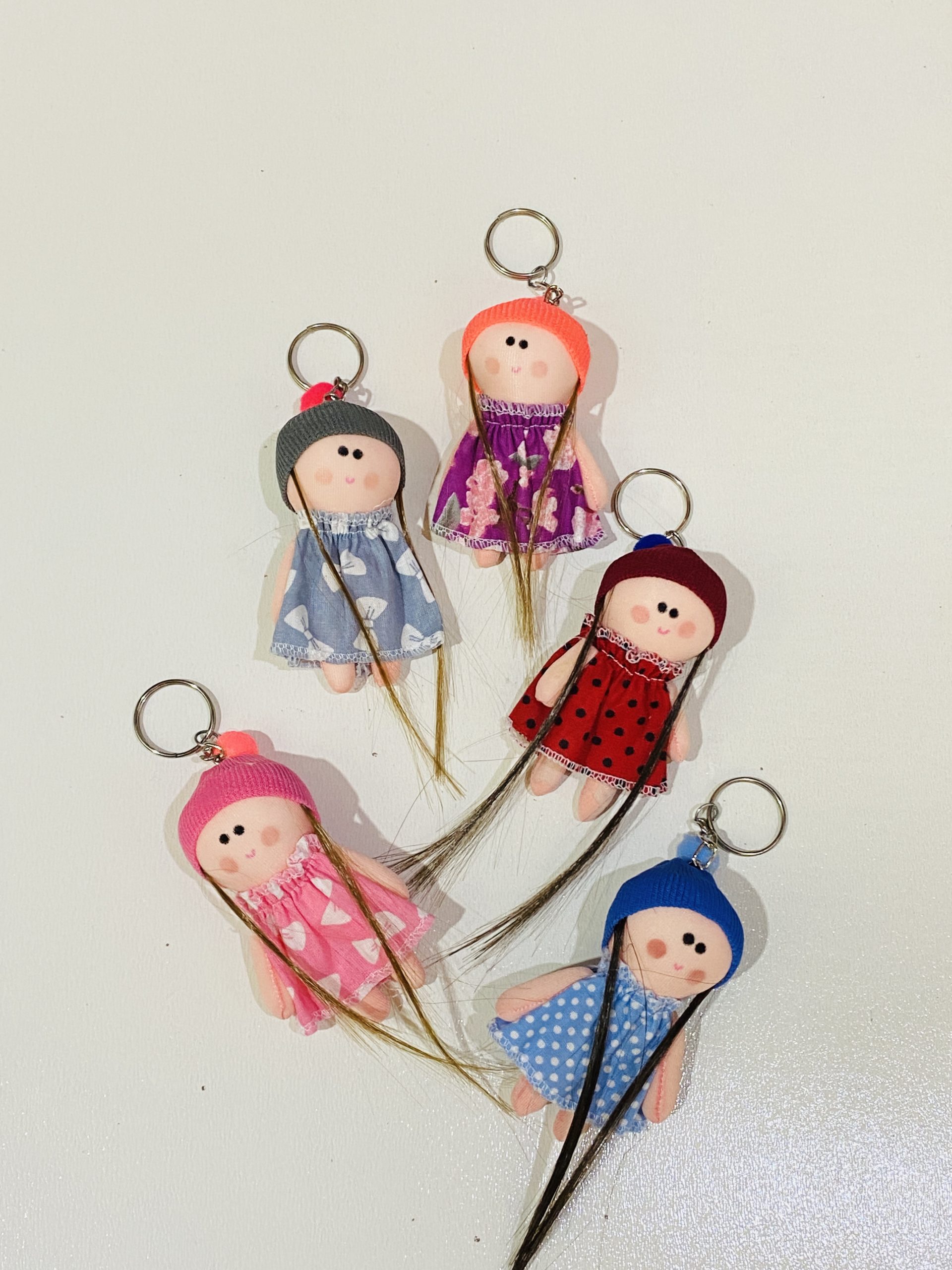 سرکلیدی عروسک دختر