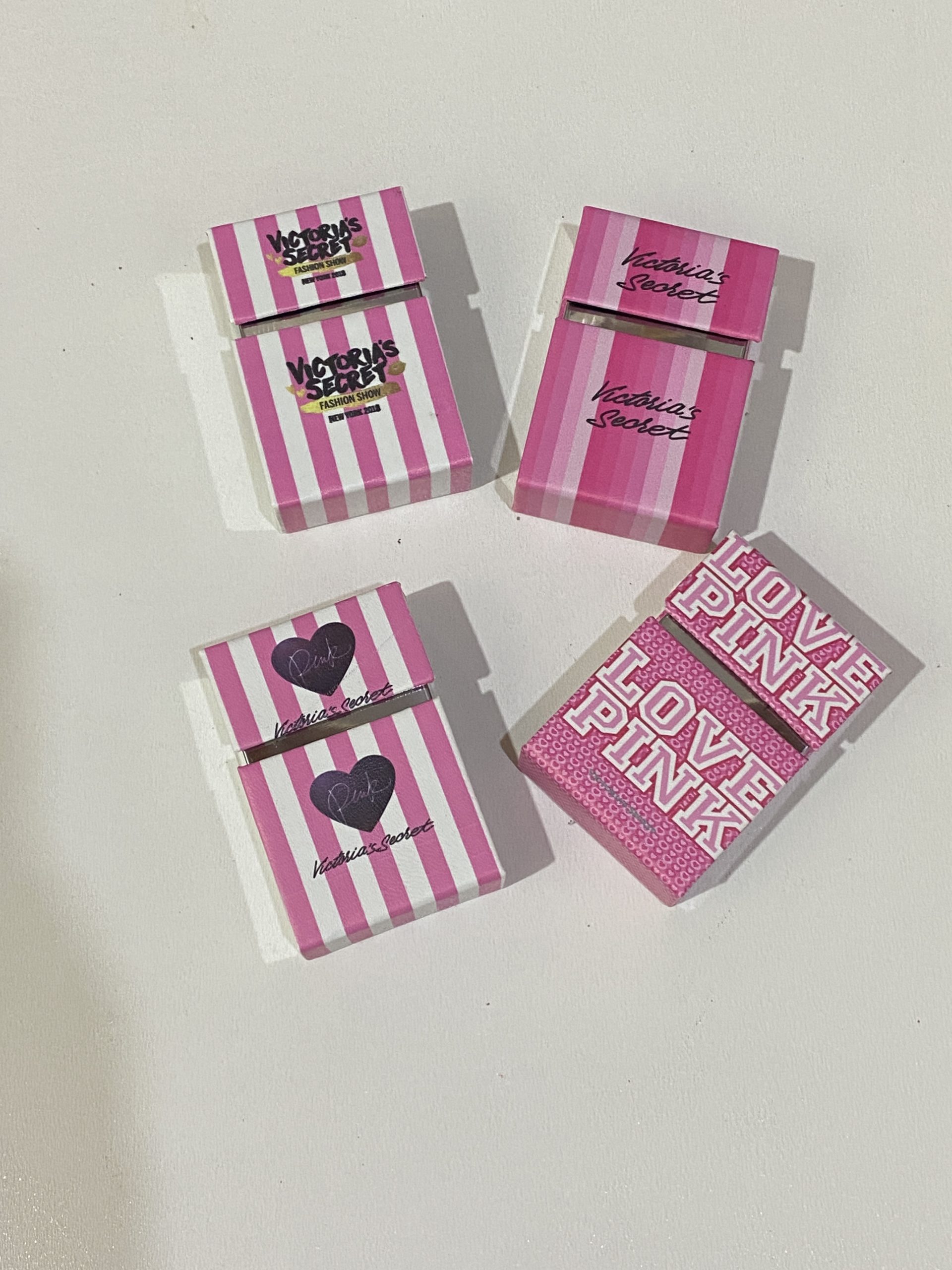 جاسیگاری فانتزی صورتی