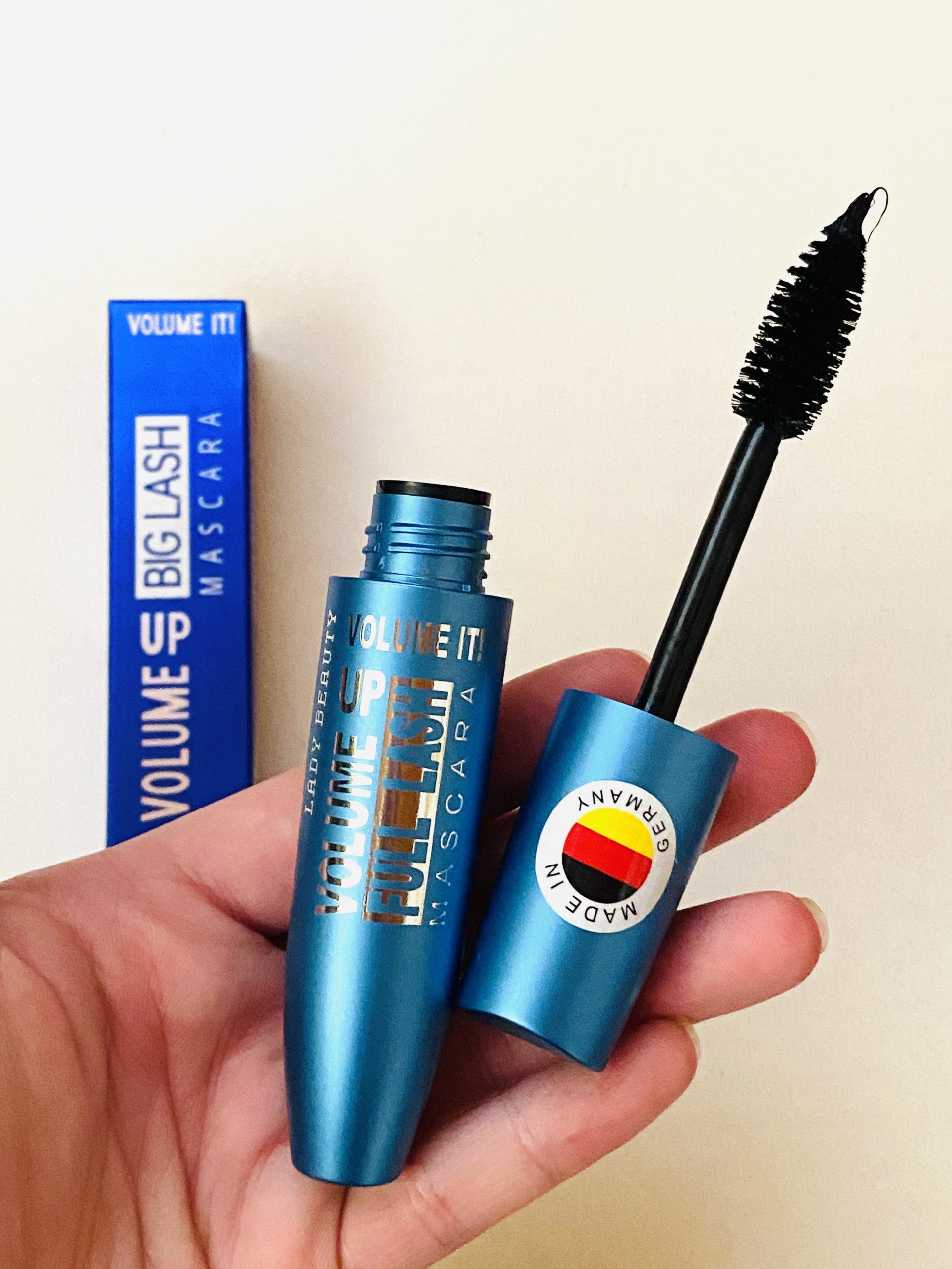 ریمل حجم دهنده و بلند کننده بل