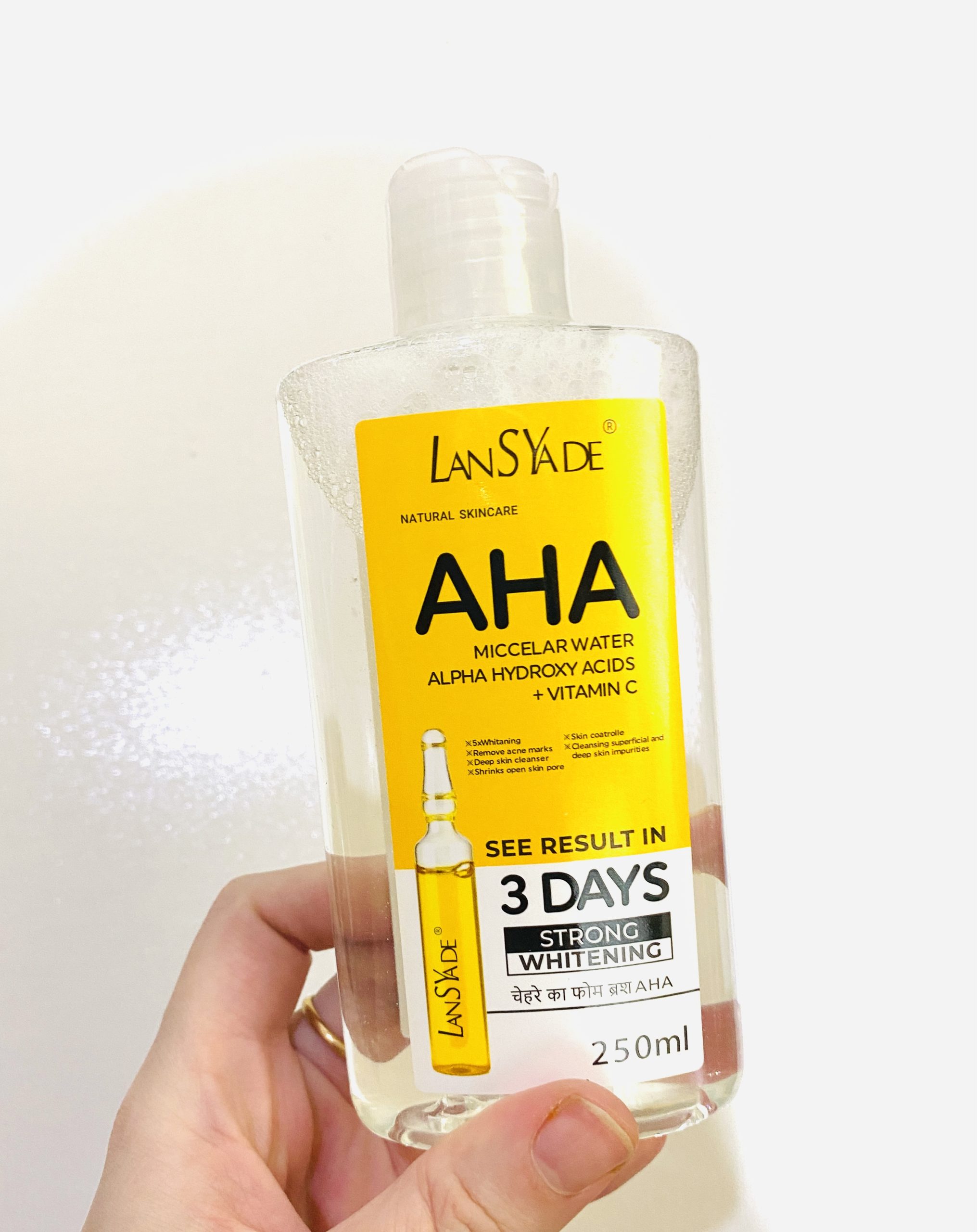 میسلار واتر شوینده صورت AHA